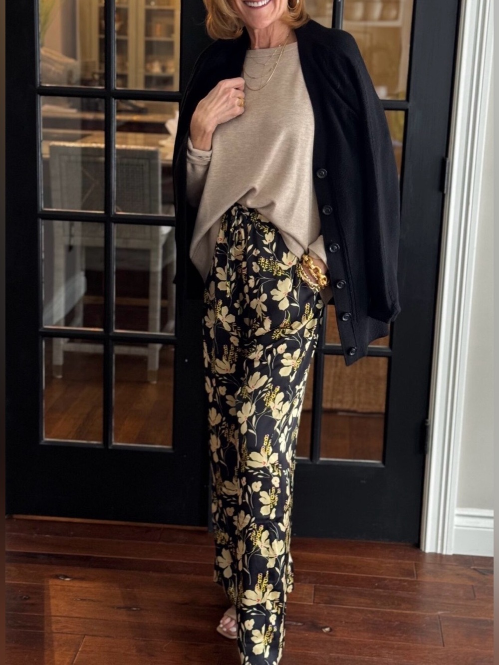 Cabi Set Up Pants - Relaxed
Fit High Waist Wide Leg - Picture 2 of 6